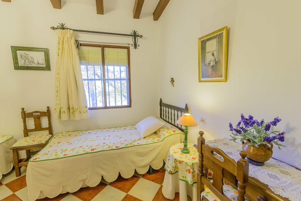 El Molino De Las Palomas Carcabuey Δωμάτιο φωτογραφία